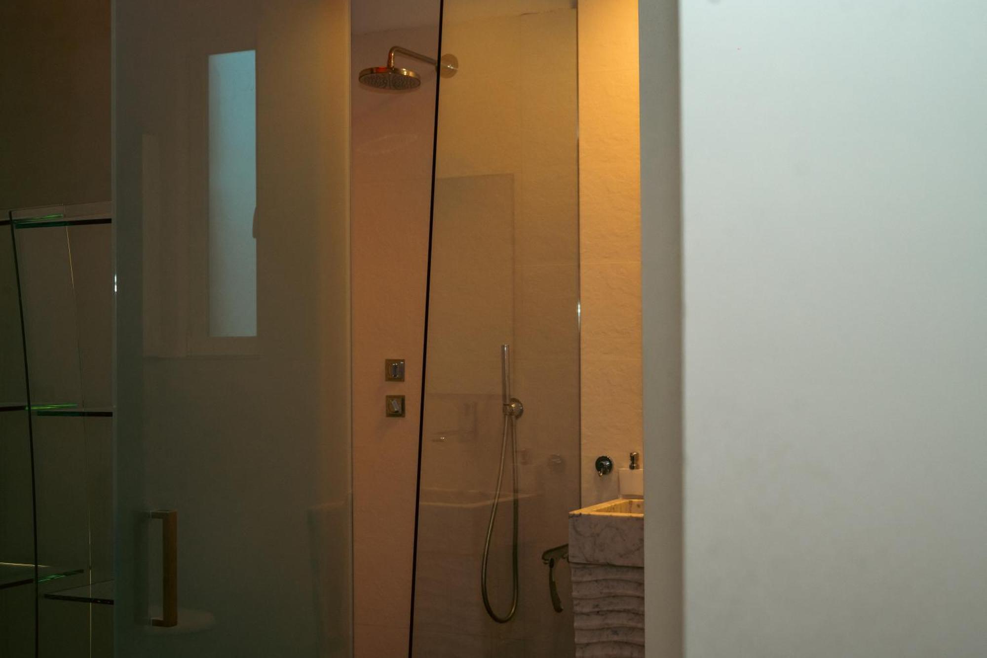 Apartment Penthouse With Jacuzzi & Panoramic Views - Heart Of