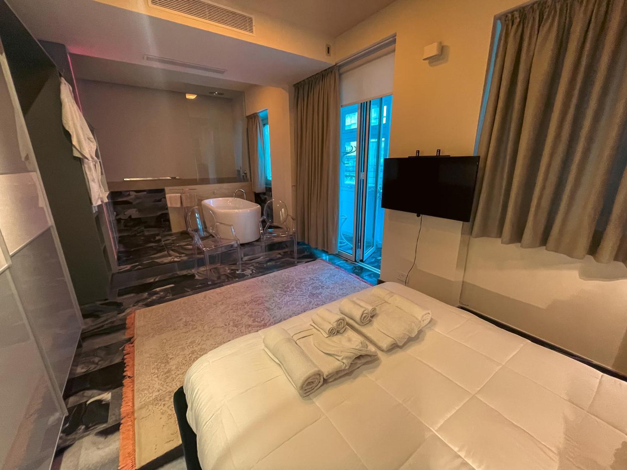 Apartment Penthouse With Jacuzzi & Panoramic Views - Heart Of Valletta